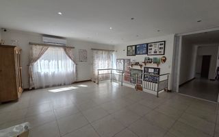 4 Bedroom House For Sale in Kleine Kuppe, Windhoek