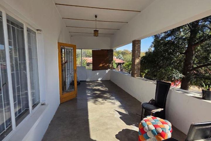 4 Bedroom House For Sale in Klein Windhoek, Windhoek