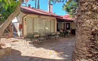 18 Bedroom House For Sale in Windhoek Central, Windhoek