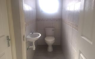 3 Bedroom House For Sale in Hermis