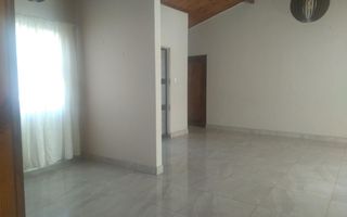 3 Bedroom House For Sale in Hermis