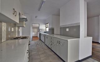 4 Bedroom House For Sale in Meersig
