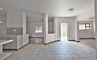4 Bedroom House For Sale in Meersig