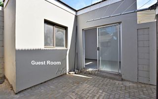 4 Bedroom House For Sale in Meersig