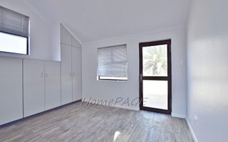 4 Bedroom House For Sale in Meersig