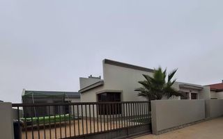 3 Bedroom House For Sale in Ocean View, Swakopmund