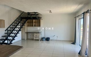 2 Bedroom Apartment For Sale in Windhoek Central, Windhoek