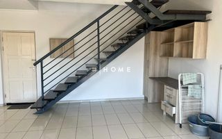 2 Bedroom Apartment For Sale in Windhoek Central, Windhoek