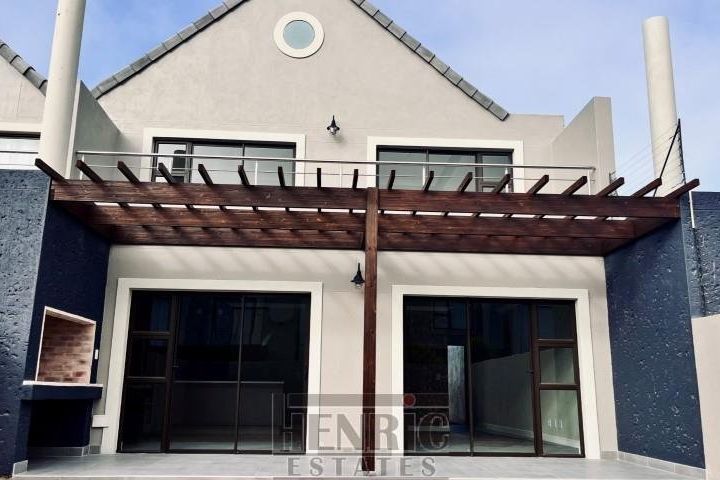 3 Bedroom House For Sale in Ocean View, Swakopmund