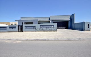 3 Bedroom House For Sale in Swakopmund Ext 14, Swakopmund