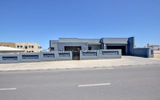 3 Bedroom House For Sale in Swakopmund Ext 14, Swakopmund