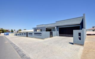 3 Bedroom House For Sale in Swakopmund Ext 14, Swakopmund