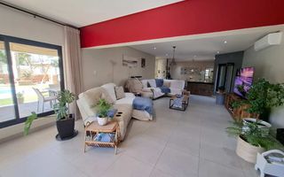 3 Bedroom House For Sale in Olympia, Windhoek