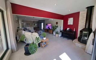 3 Bedroom House For Sale in Olympia, Windhoek