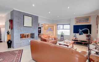 3 Bedroom House For Sale in Vogelstrand, Swakopmund