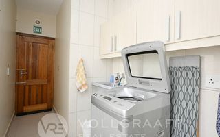 2 Bedroom House To Rent in Mile 4, Swakopmund