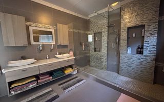 3 Bedroom House For Sale in Kleine Kuppe, Windhoek