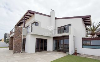 8 Bedroom House For Sale in Kramersdorf, Swakopmund