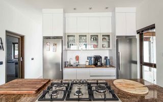 8 Bedroom House For Sale in Kramersdorf, Swakopmund