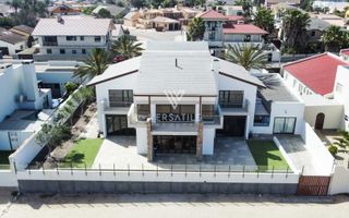 8 Bedroom House For Sale in Kramersdorf, Swakopmund