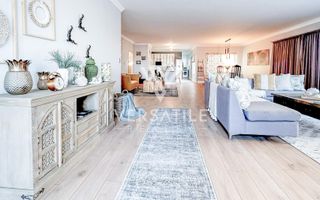 3 Bedroom House For Sale in Henties Bay Central, Henties Bay