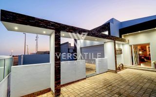 3 Bedroom House For Sale in Henties Bay Central, Henties Bay