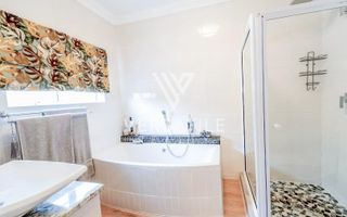 3 Bedroom House For Sale in Henties Bay Central, Henties Bay