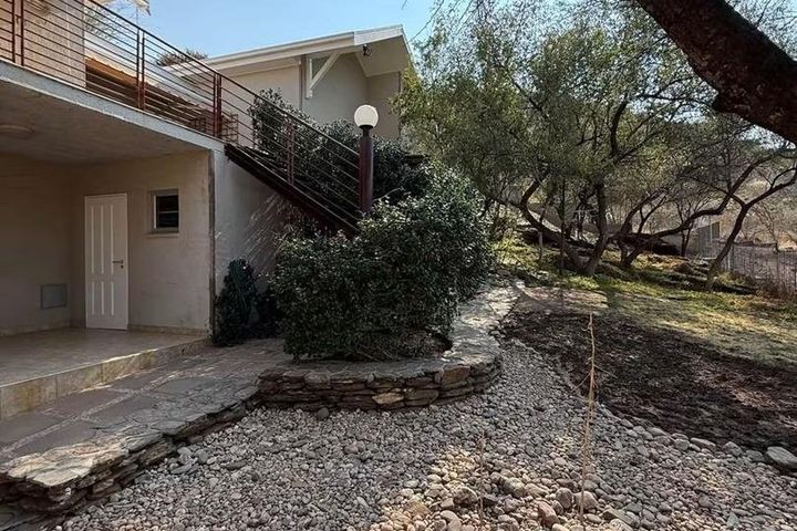 2 Bedroom House To Rent in Ludwigsdorf, Windhoek