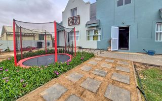 3 Bedroom House For Sale in Meersig