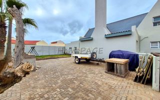 3 Bedroom House For Sale in Meersig
