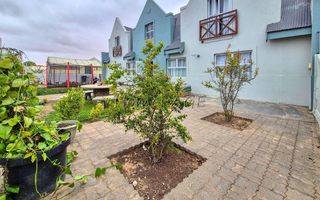 3 Bedroom House For Sale in Meersig
