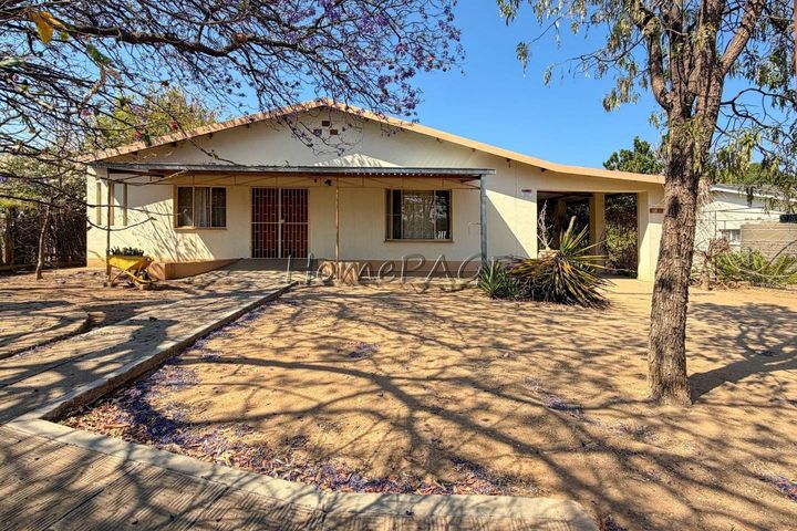 3 Bedroom House For Sale in Otjiwarongo