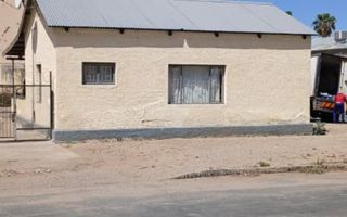 1 Bedroom Office / Retail / Mixed Use For Sale in Okahandja