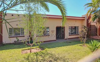 4 Bedroom House For Sale in Otjiwarongo