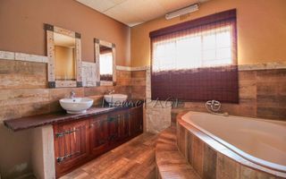 4 Bedroom House For Sale in Otjiwarongo