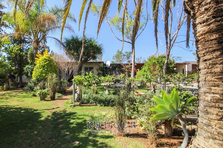 4 Bedroom House For Sale in Outjo