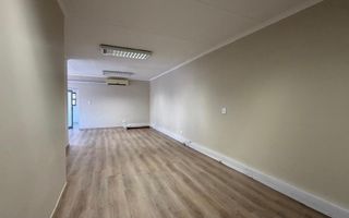 Office / Retail / Mixed Use To Rent in Klein Windhoek, Windh...