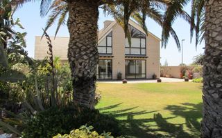 4 Bedroom House For Sale in Kramersdorf, Swakopmund