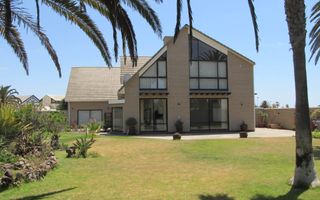4 Bedroom House For Sale in Kramersdorf, Swakopmund
