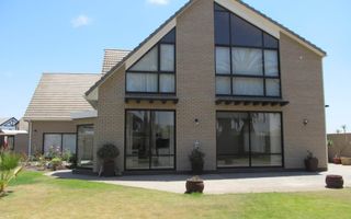 4 Bedroom House For Sale in Kramersdorf, Swakopmund