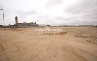 Office / Retail / Mixed Use For Sale in Industrial, Walvis B...