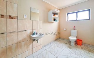 4 Bedroom House For Sale in Meersig
