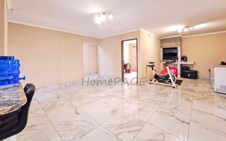 4 Bedroom House For Sale in Meersig