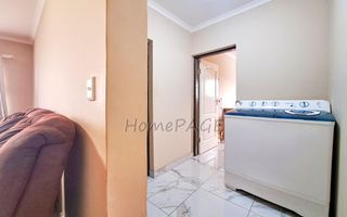 4 Bedroom House For Sale in Meersig