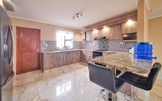 4 Bedroom House For Sale in Meersig