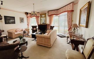4 Bedroom House For Sale in Ludwigsdorf, Windhoek