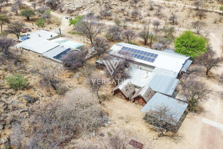 5 Bedroom Small Holding / Plot For Sale in Brakwater, Windhoek