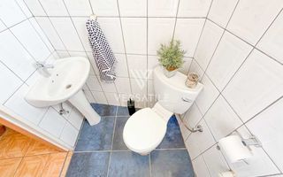 5 Bedroom Small Holding / Plot For Sale in Brakwater, Windho...