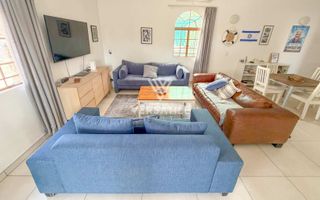 5 Bedroom Small Holding / Plot For Sale in Brakwater, Windho...