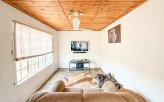 5 Bedroom Small Holding / Plot For Sale in Brakwater, Windho...